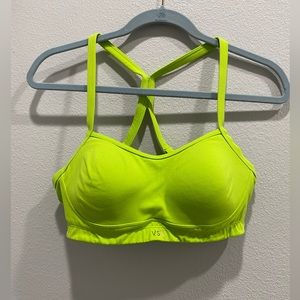 Victoria’s Secret large sports bra, size L.